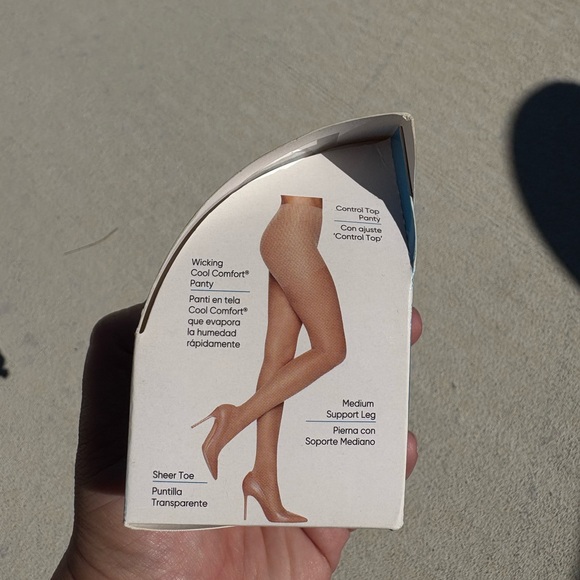 Leggs Sheer Energy White Medium Support Tights - Picture 3 of 6